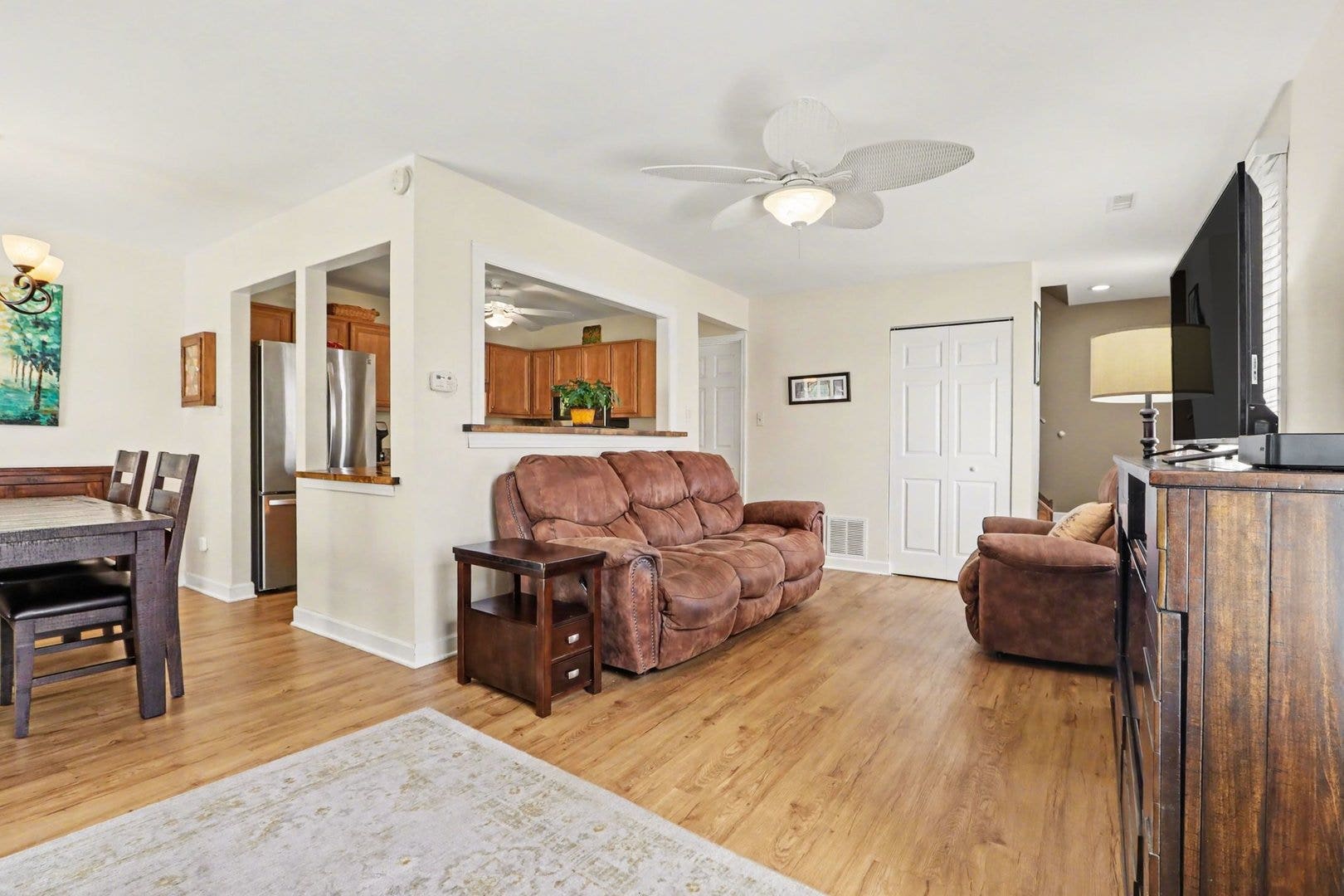 16180 Apple Lane, #3, Tinley Park, IL 60487 16180 Apple Lane, #3, Tinley Park, IL 60487