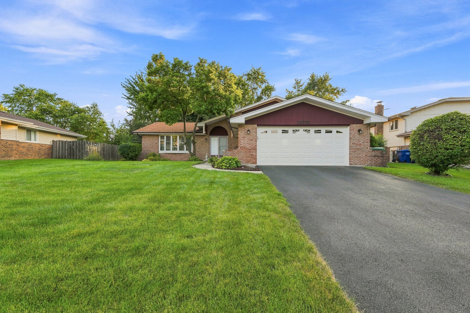 14712 S Arboretum Drive, Homer Glen, IL 60491