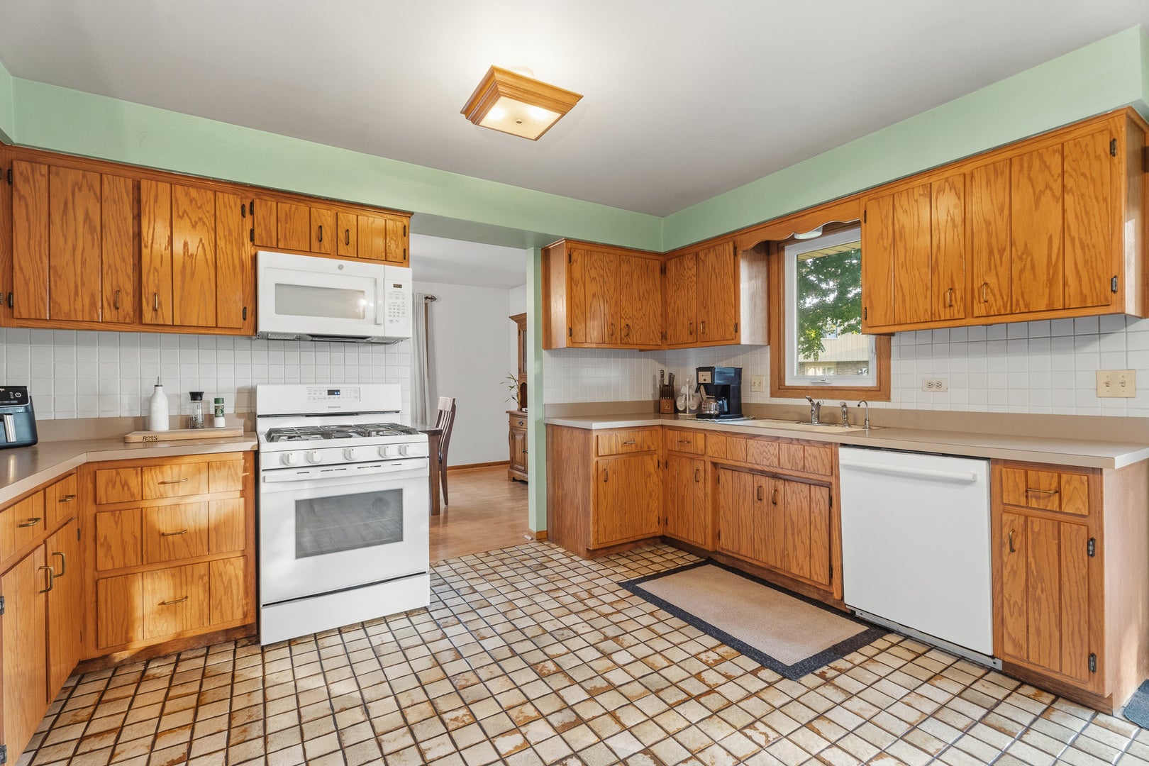14712 S Arboretum Drive, Homer Glen, IL 60491