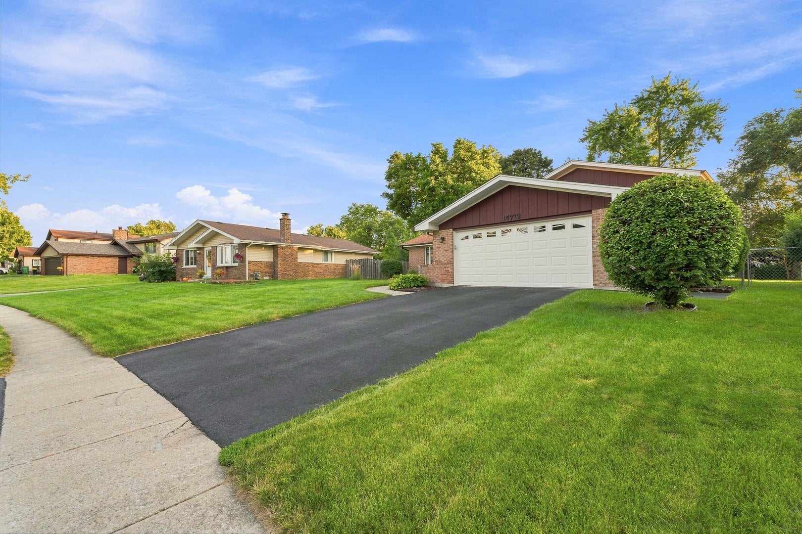 14712 S Arboretum Drive, Homer Glen, IL 60491