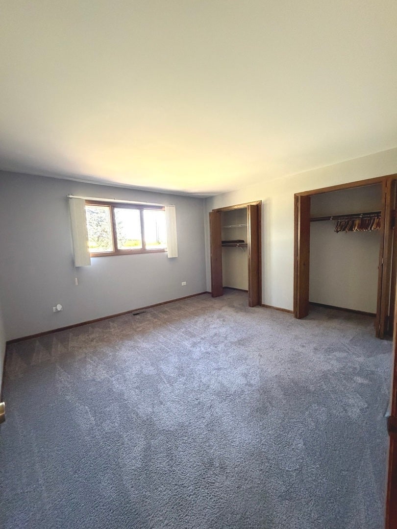 7554 W Willowood Court, Orland Park, IL 60462 7554 W Willowood Court, Orland Park, IL 60462