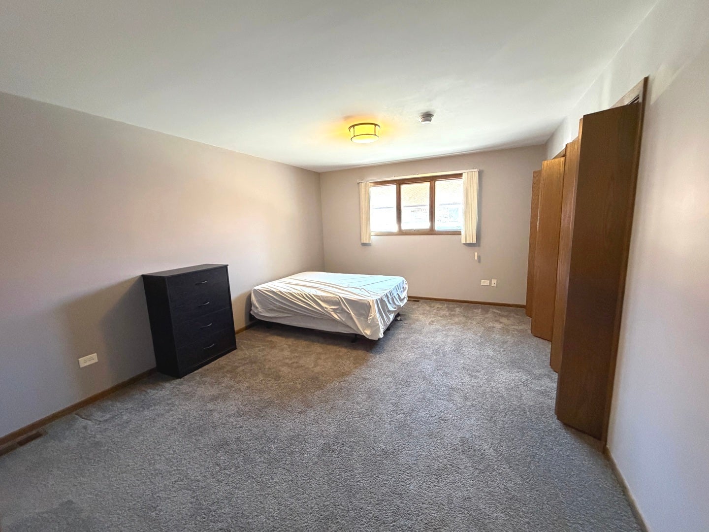 7554 W Willowood Court, Orland Park, IL 60462 7554 W Willowood Court, Orland Park, IL 60462
