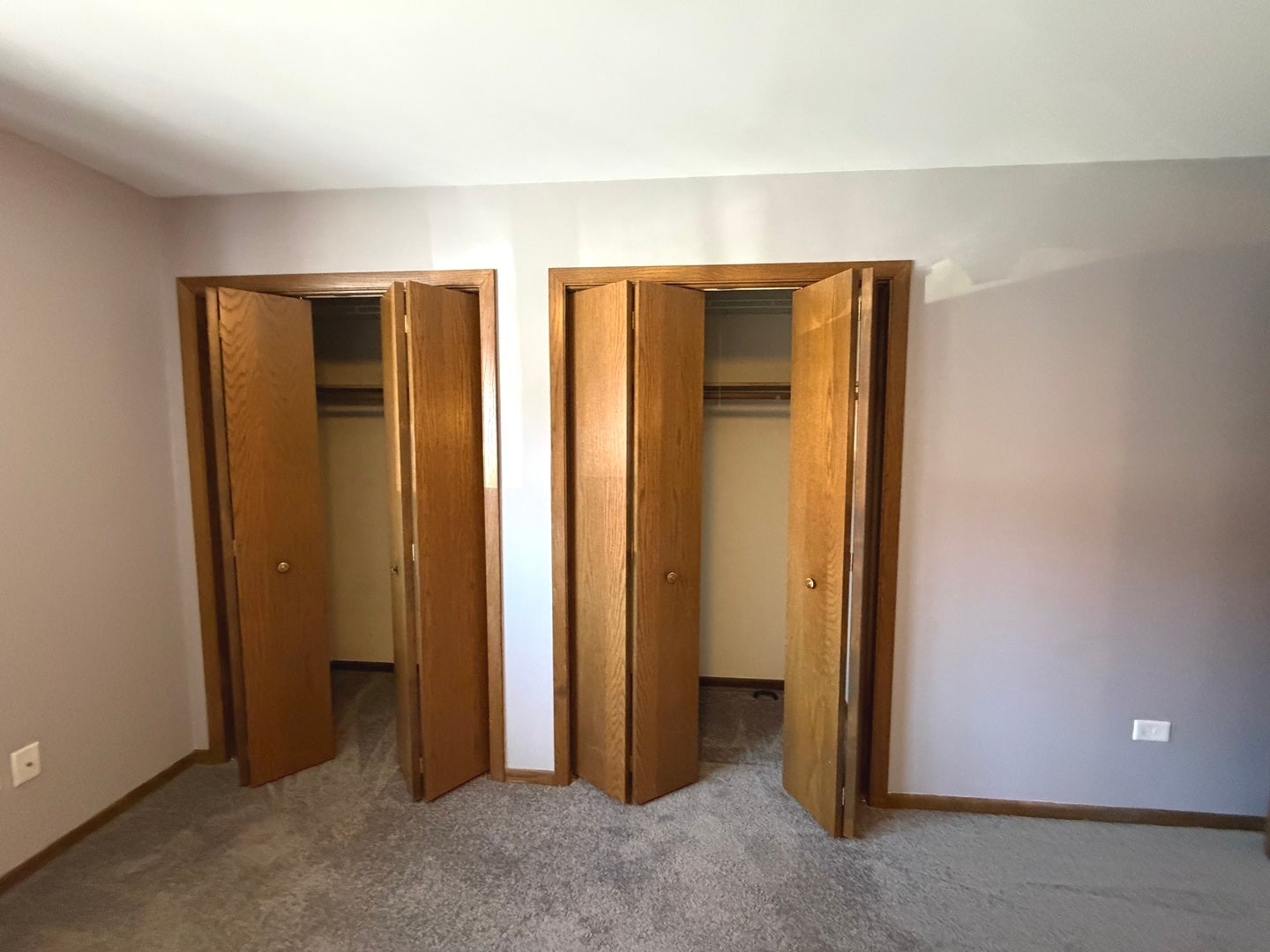 7554 W Willowood Court, Orland Park, IL 60462 7554 W Willowood Court, Orland Park, IL 60462