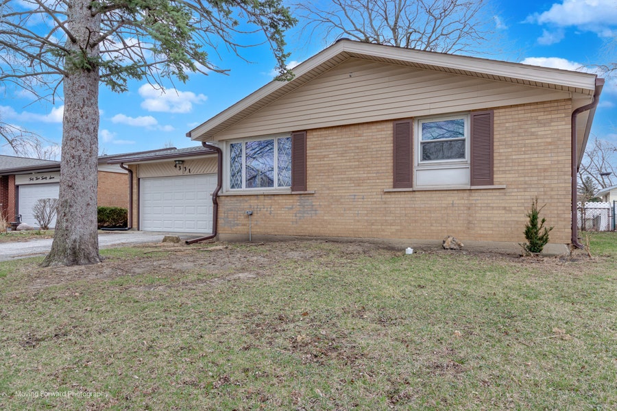 Property photo for 4331 Mann Street, Oak Forest, IL