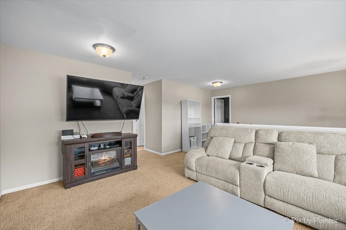 909 Avalon Way, Minooka, IL 60447 909 Avalon Way, Minooka, IL 60447