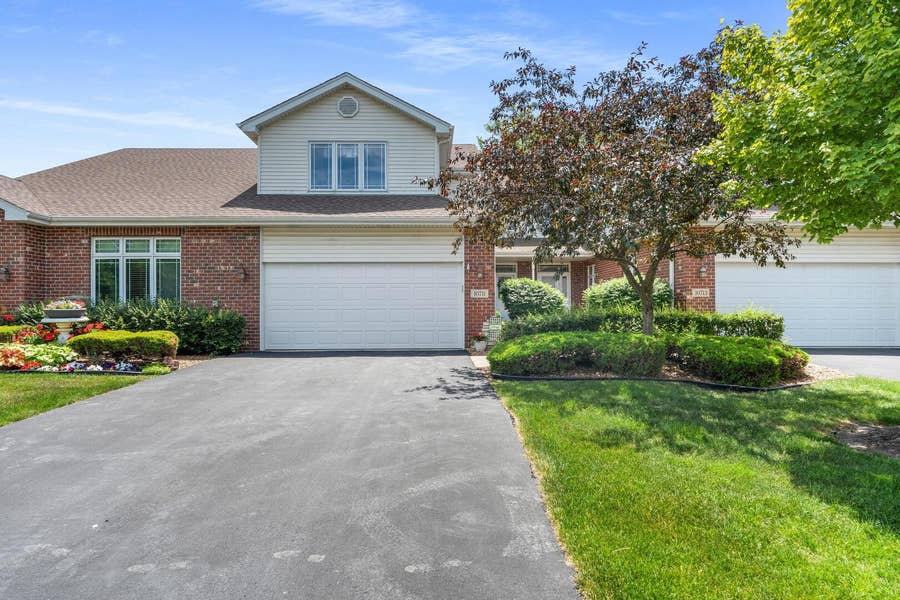 Property photo for 10711 Canterbury Drive, Mokena, IL