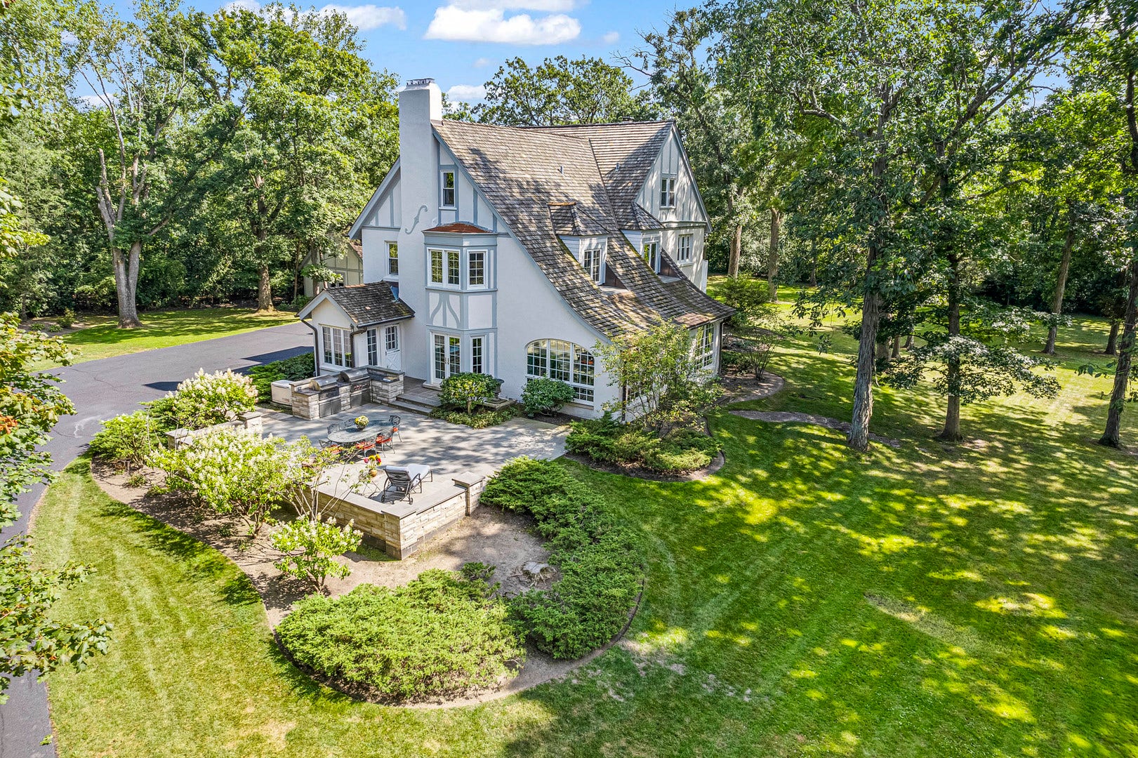 1755 Sunset Lane, Bannockburn, IL 60015 1755 Sunset Lane, Bannockburn, IL 60015