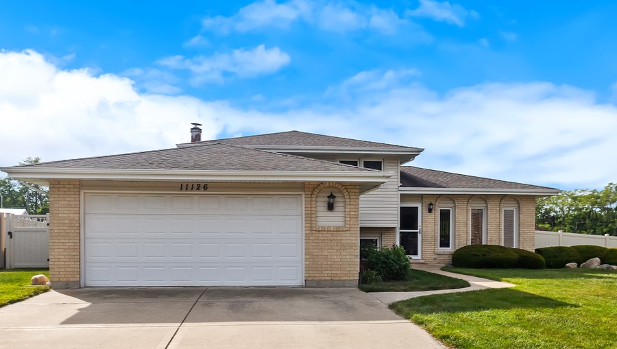Property photo for 11126 Kimberly Trail, Mokena, IL