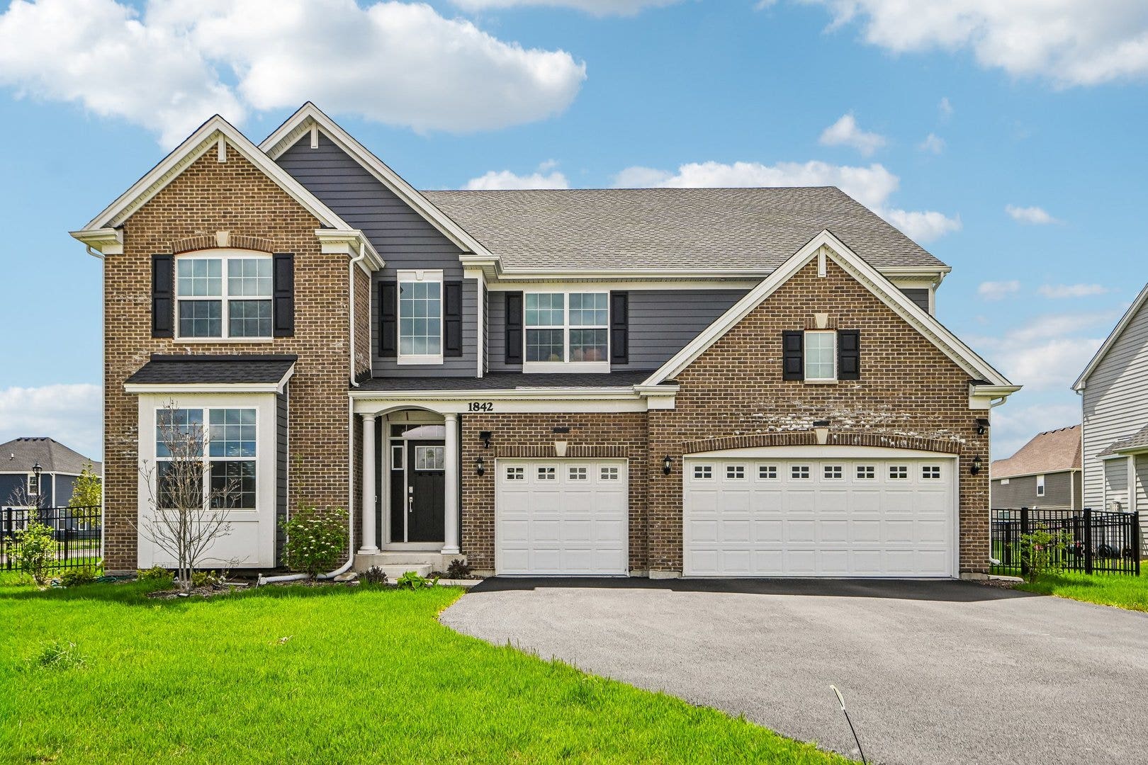 1842 Coralito Lane, Elgin, IL 60124 1842 Coralito Lane, Elgin, IL 60124