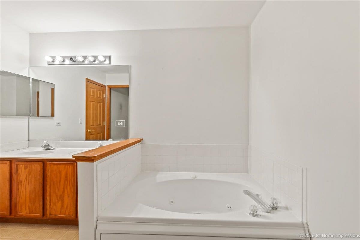 119 Enclave Circle, Bolingbrook, IL 60440 119 Enclave Circle, Bolingbrook, IL 60440
