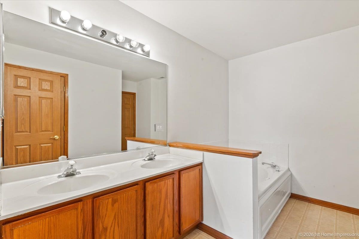 119 Enclave Circle, Bolingbrook, IL 60440 119 Enclave Circle, Bolingbrook, IL 60440