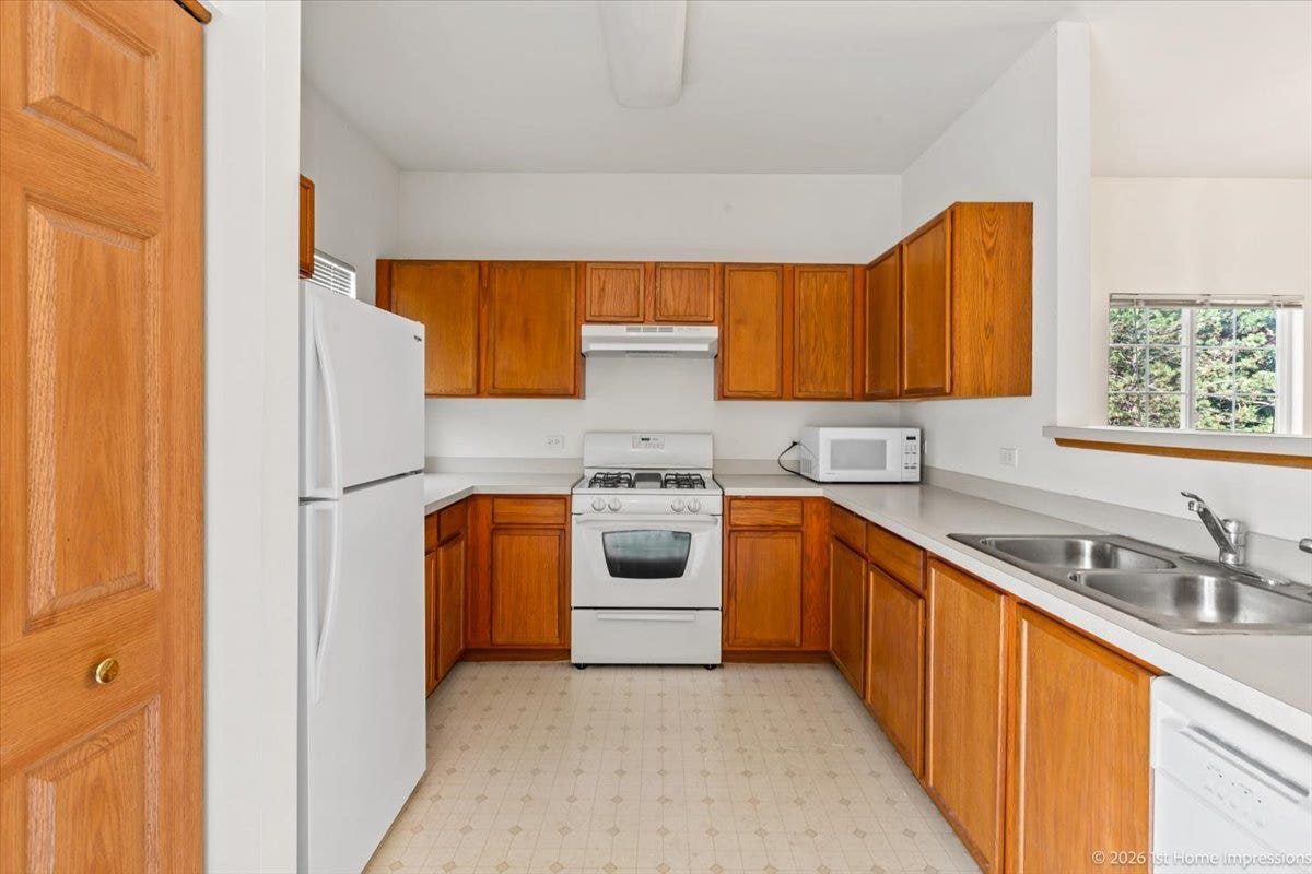 119 Enclave Circle, Bolingbrook, IL 60440 119 Enclave Circle, Bolingbrook, IL 60440