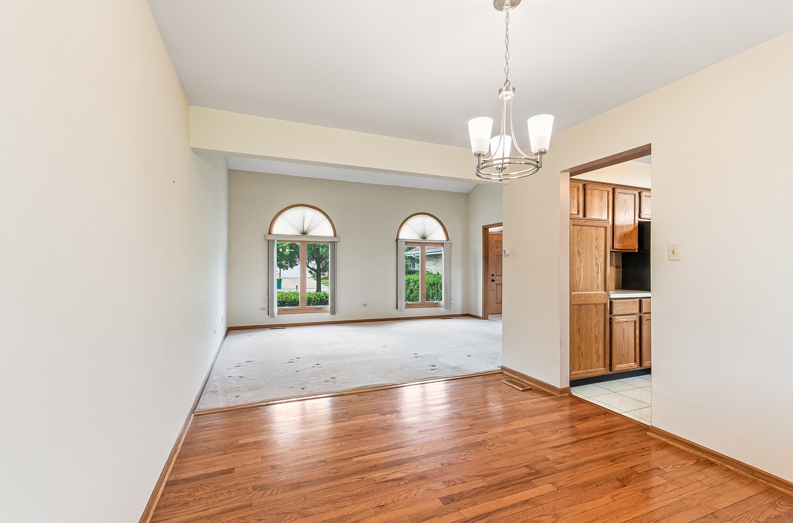 891 Young Street, Lemont, IL 60439 891 Young Street, Lemont, IL 60439