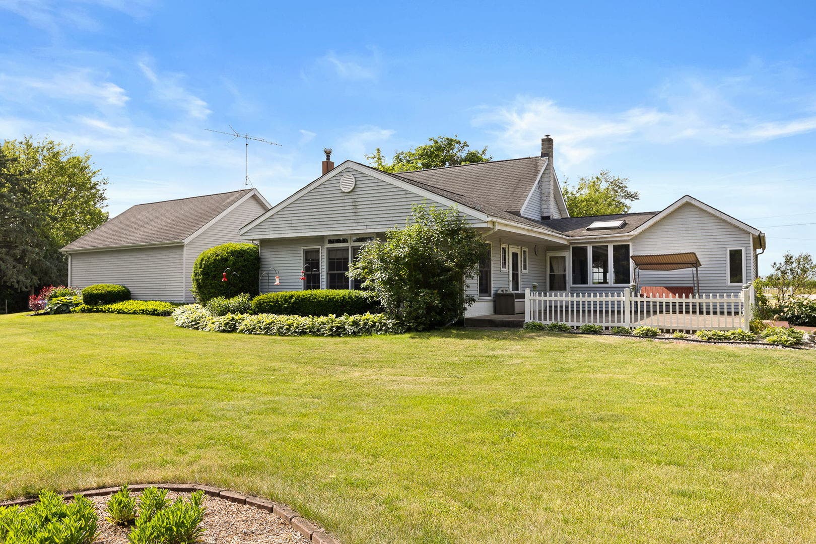 15050 W Wilmington-Peotone Road, Manhattan, IL 60442 15050 W Wilmington-Peotone Road, Manhattan, IL 60442