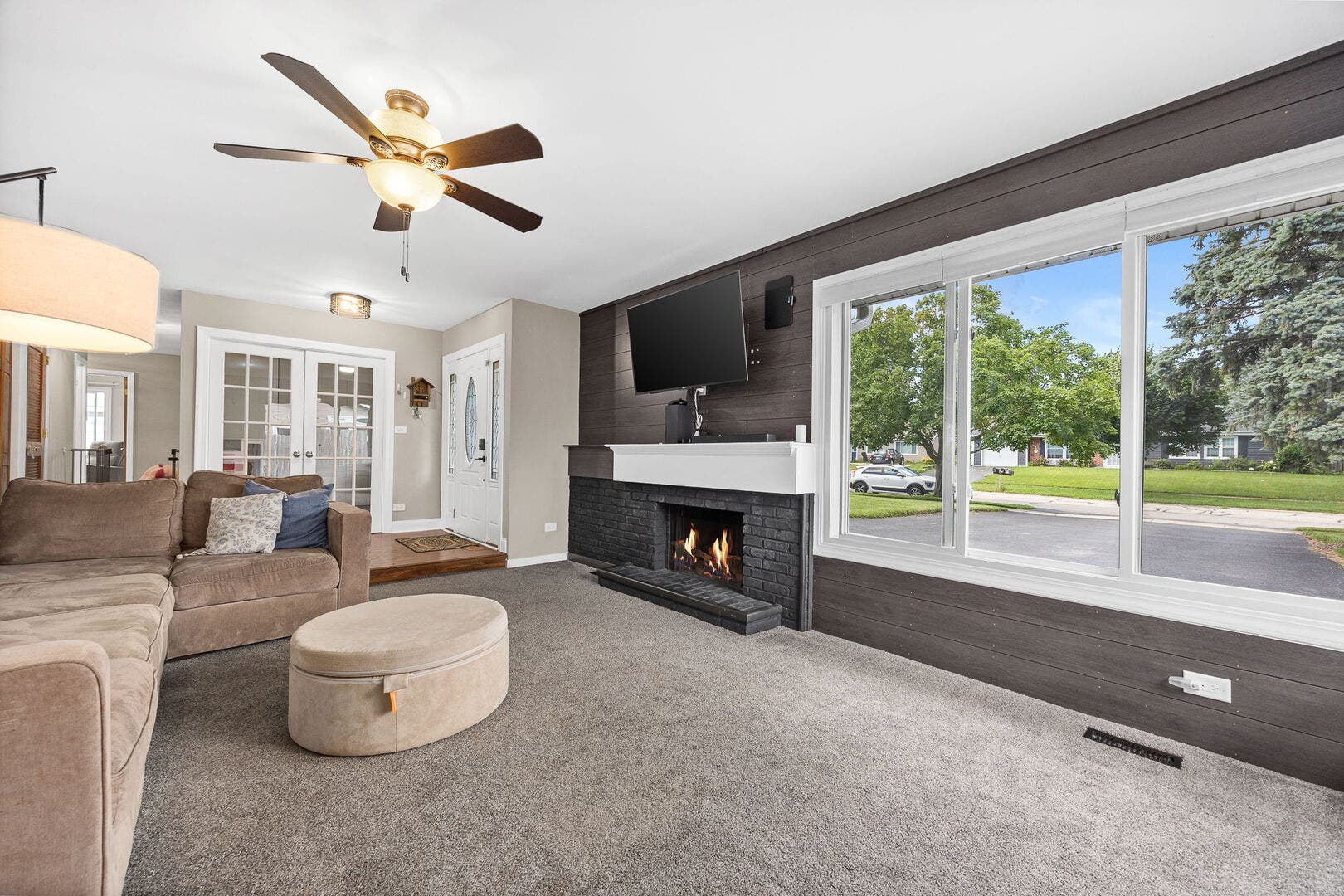 230 Plymouth Lane, Bolingbrook, IL 60440 230 Plymouth Lane, Bolingbrook, IL 60440