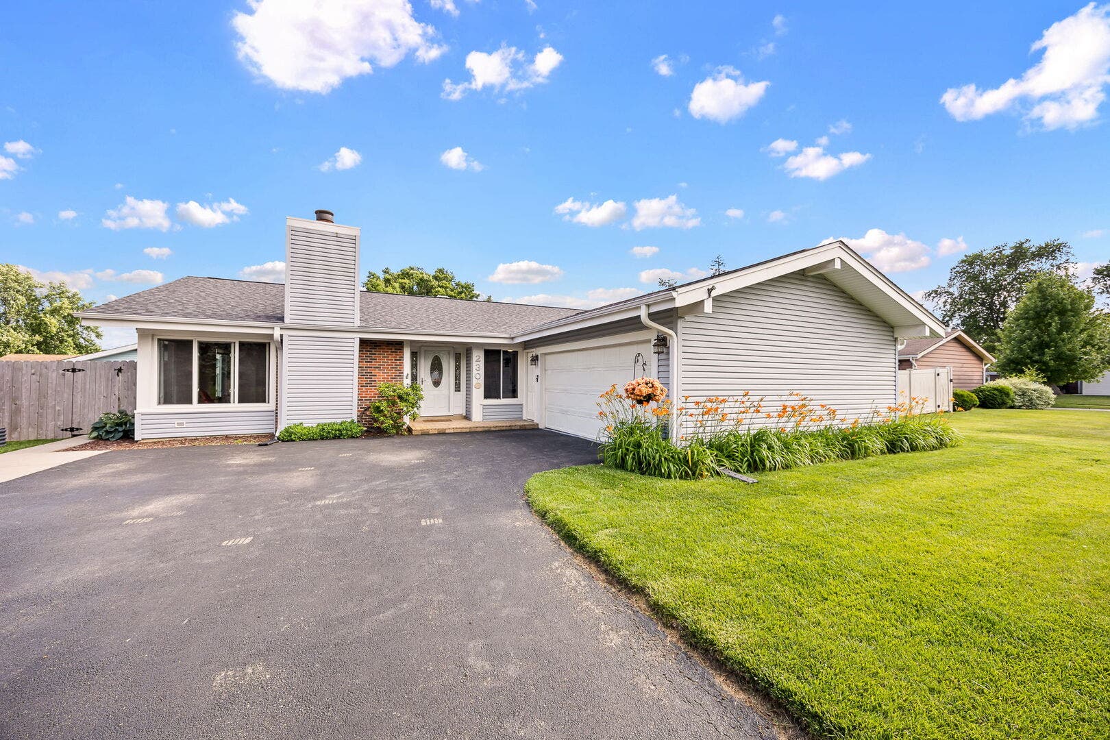 230 Plymouth Lane, Bolingbrook, IL 60440 230 Plymouth Lane, Bolingbrook, IL 60440