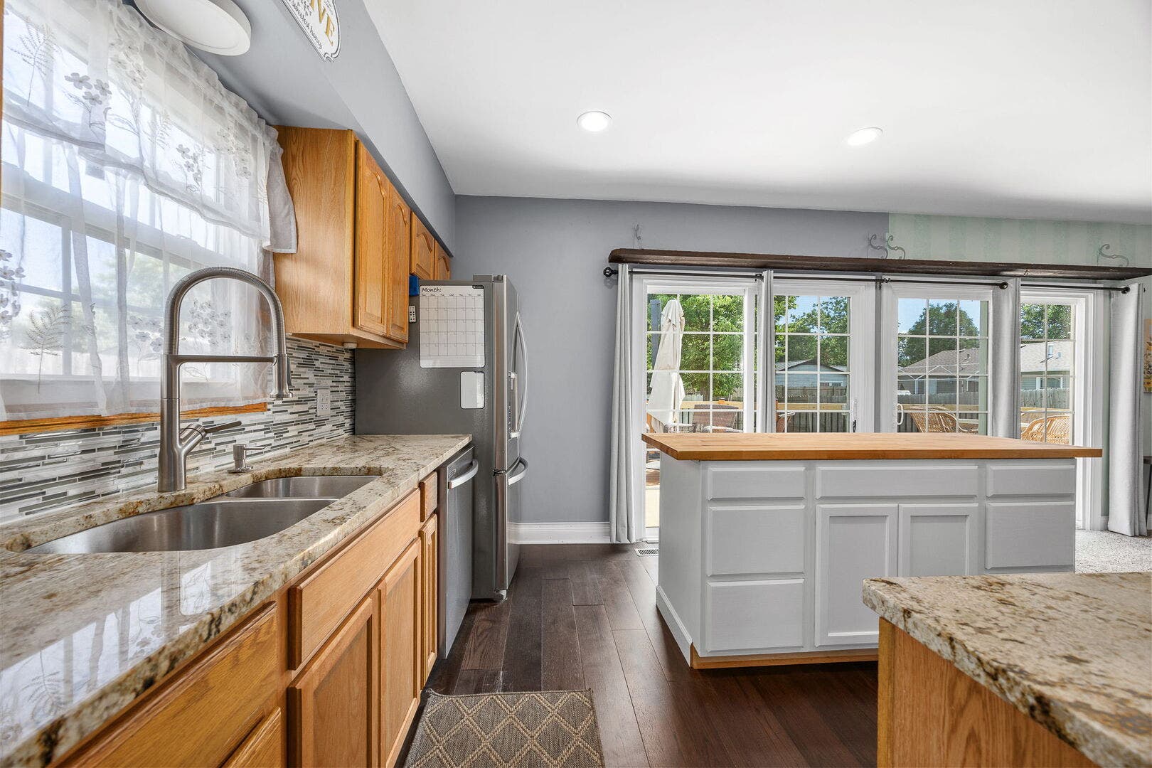 230 Plymouth Lane, Bolingbrook, IL 60440 230 Plymouth Lane, Bolingbrook, IL 60440