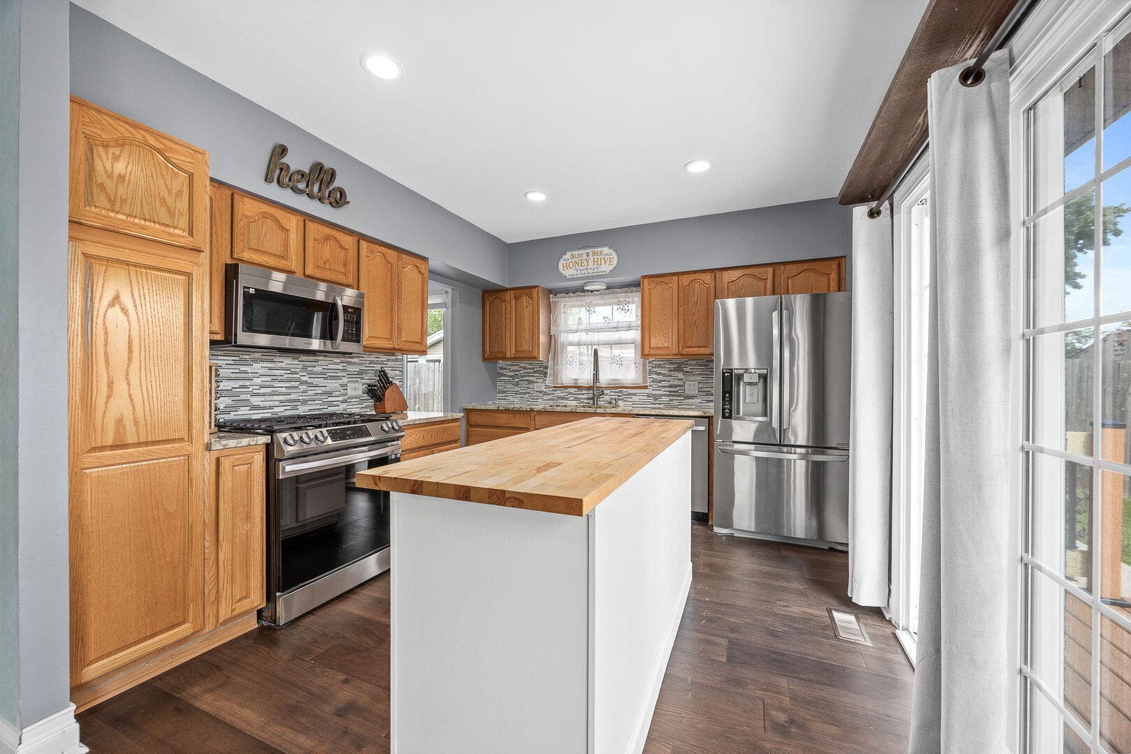 230 Plymouth Lane, Bolingbrook, IL 60440 230 Plymouth Lane, Bolingbrook, IL 60440
