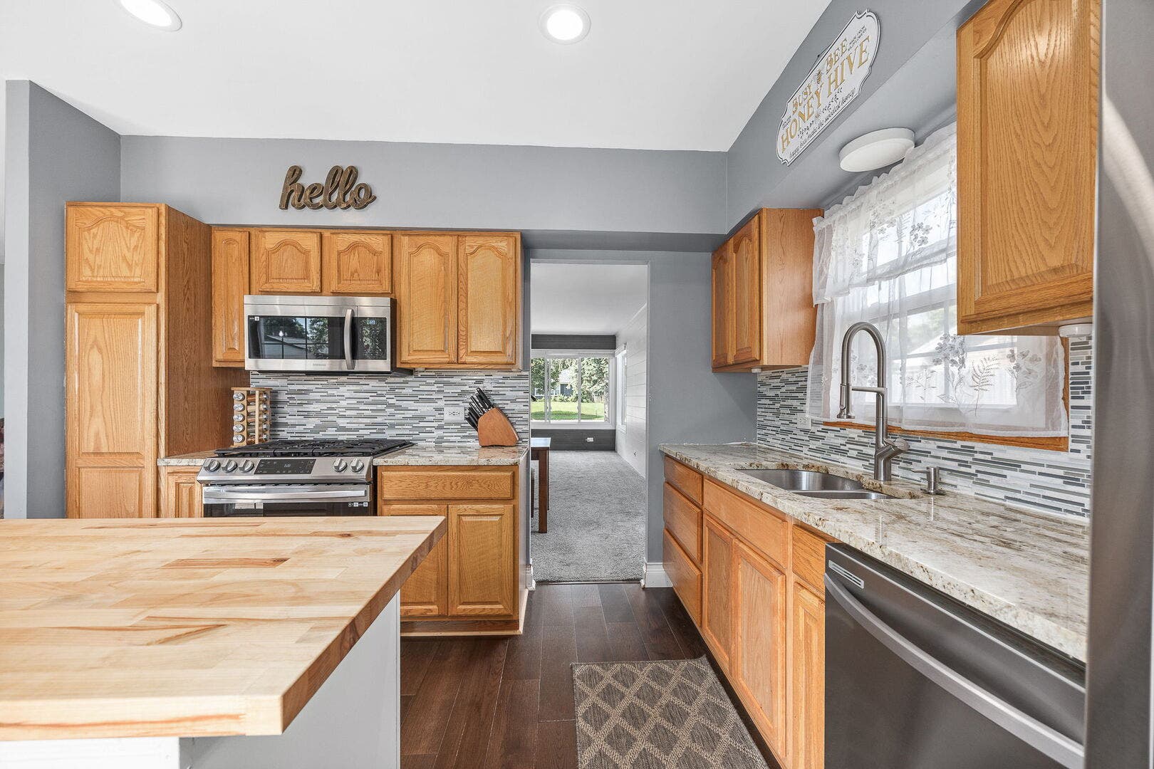 230 Plymouth Lane, Bolingbrook, IL 60440 230 Plymouth Lane, Bolingbrook, IL 60440