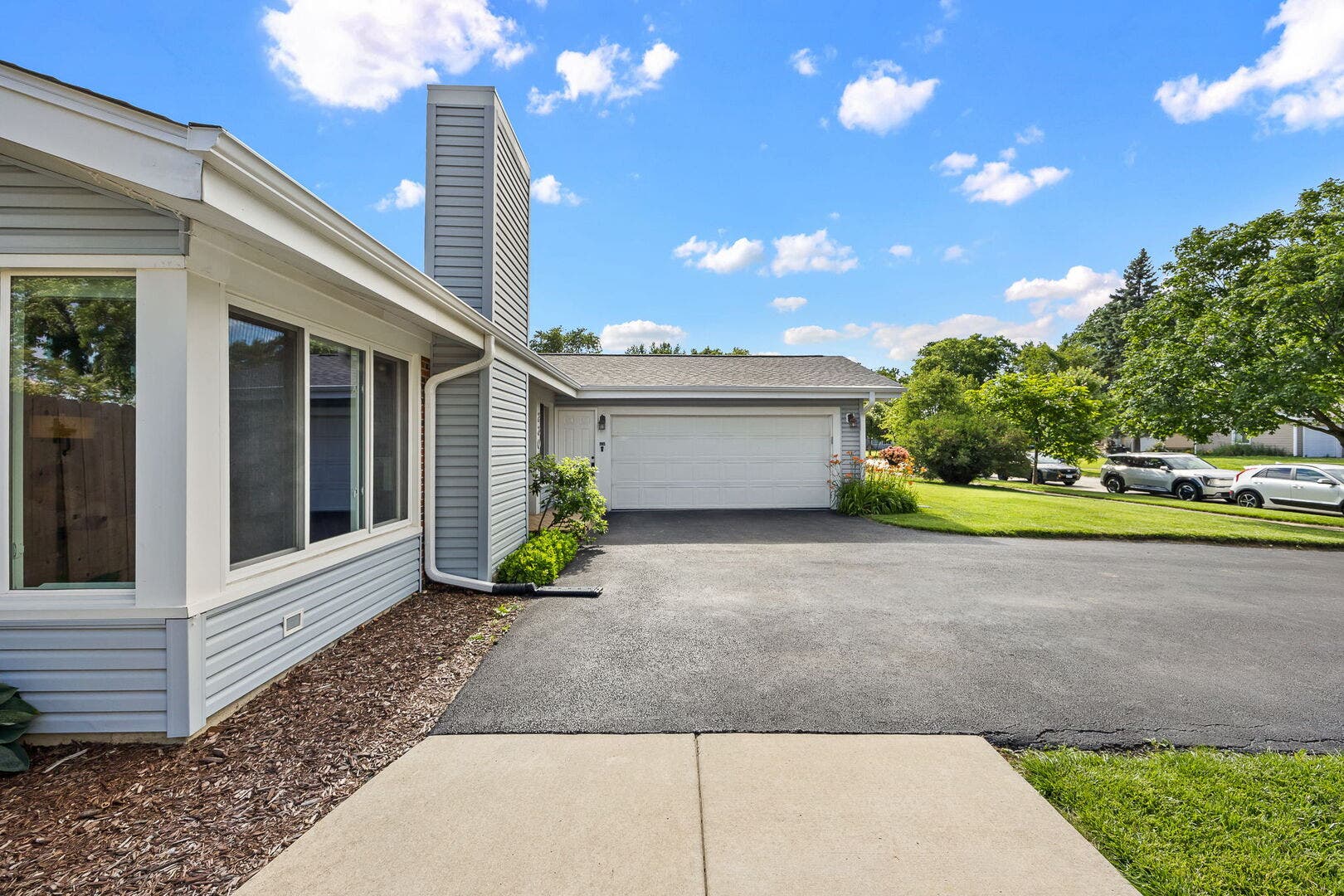 230 Plymouth Lane, Bolingbrook, IL 60440 230 Plymouth Lane, Bolingbrook, IL 60440