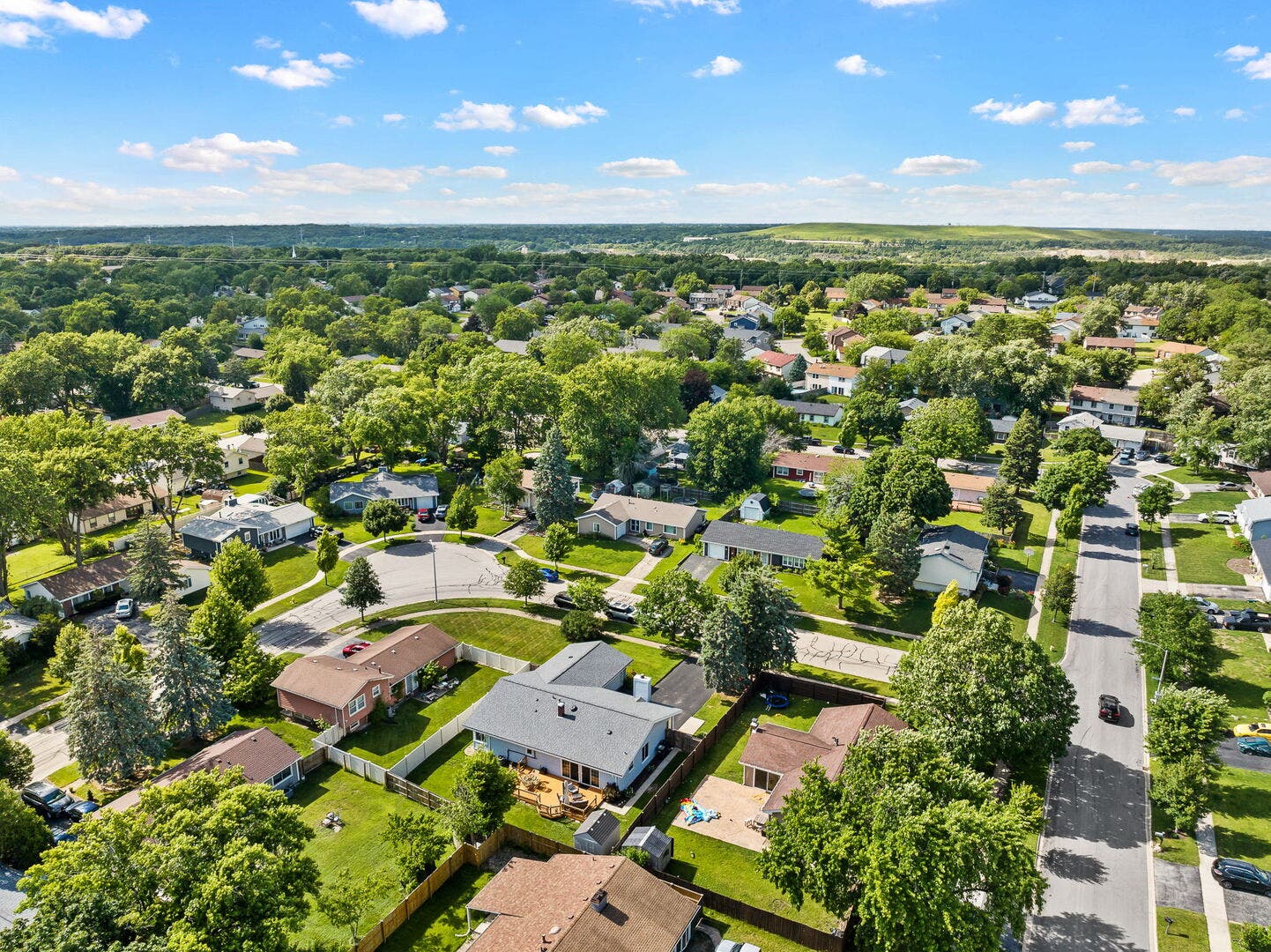230 Plymouth Lane, Bolingbrook, IL 60440 230 Plymouth Lane, Bolingbrook, IL 60440