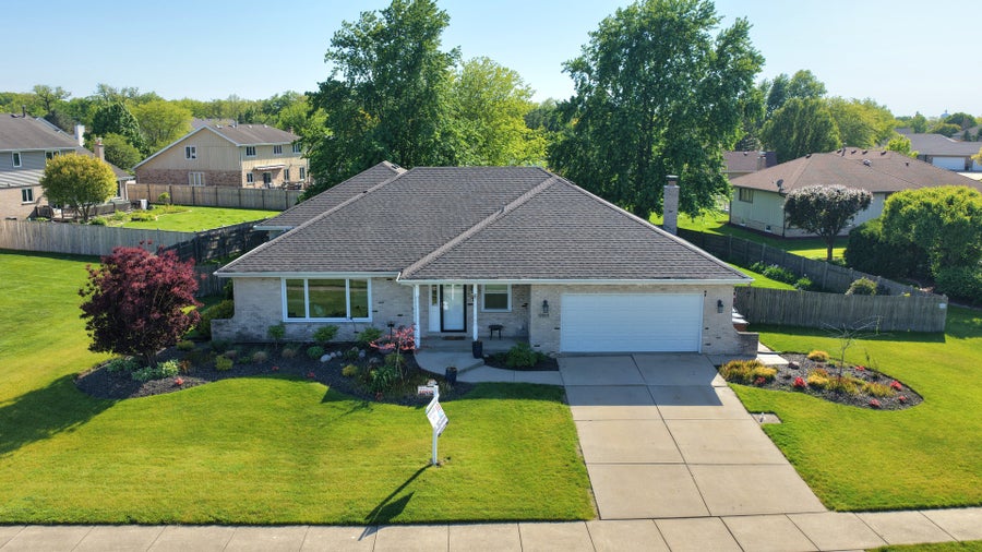 Property photo for 19808 Kirkstone Way, Mokena, IL
