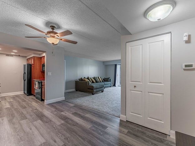 1450 Plymouth Lane, #501, Elgin, IL 60123 1450 Plymouth Lane, #501, Elgin, IL 60123