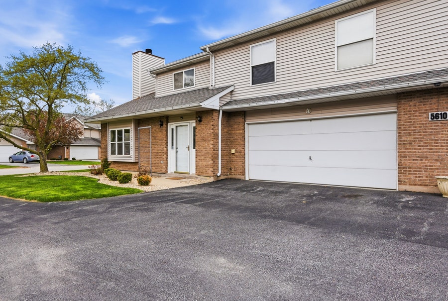 Property photo for 5610 W VON Avenue, #A, Monee, IL