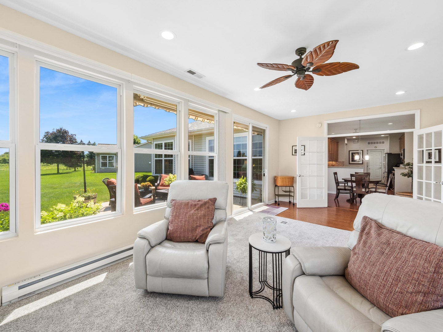 2787 Beacon Point Circle, Elgin, IL 60124 2787 Beacon Point Circle, Elgin, IL 60124