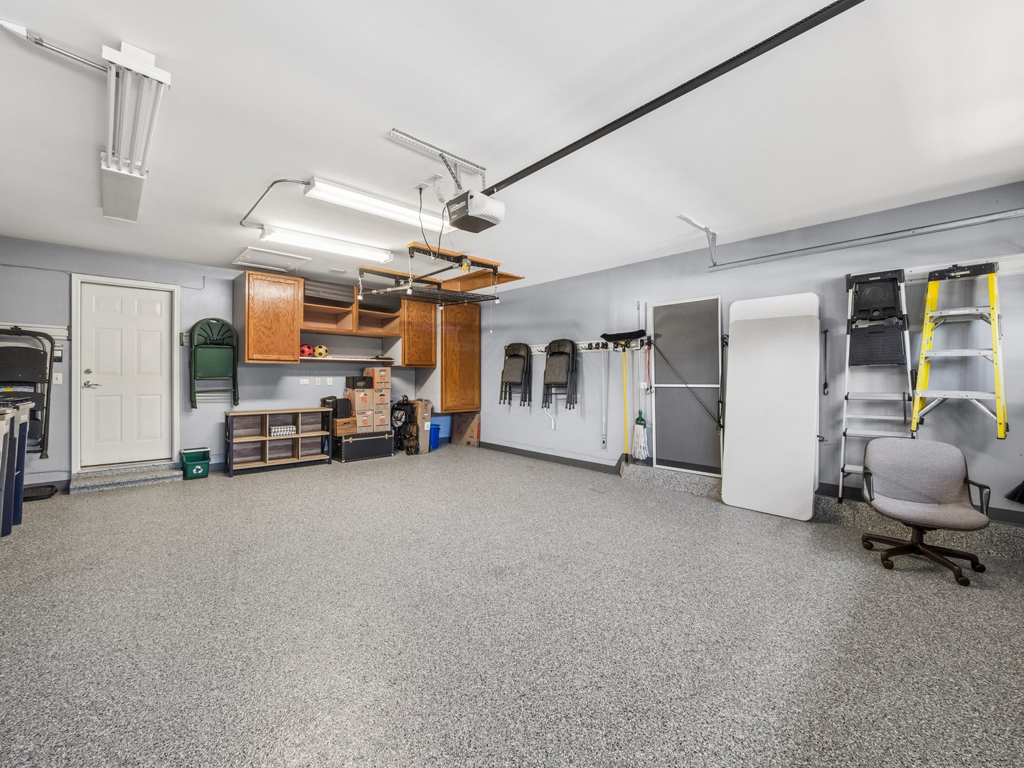 2787 Beacon Point Circle, Elgin, IL 60124 2787 Beacon Point Circle, Elgin, IL 60124