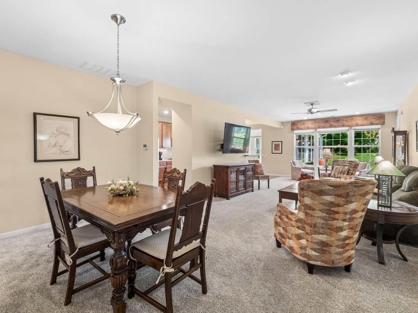 2787 Beacon Point Circle, Elgin, IL 60124 2787 Beacon Point Circle, Elgin, IL 60124