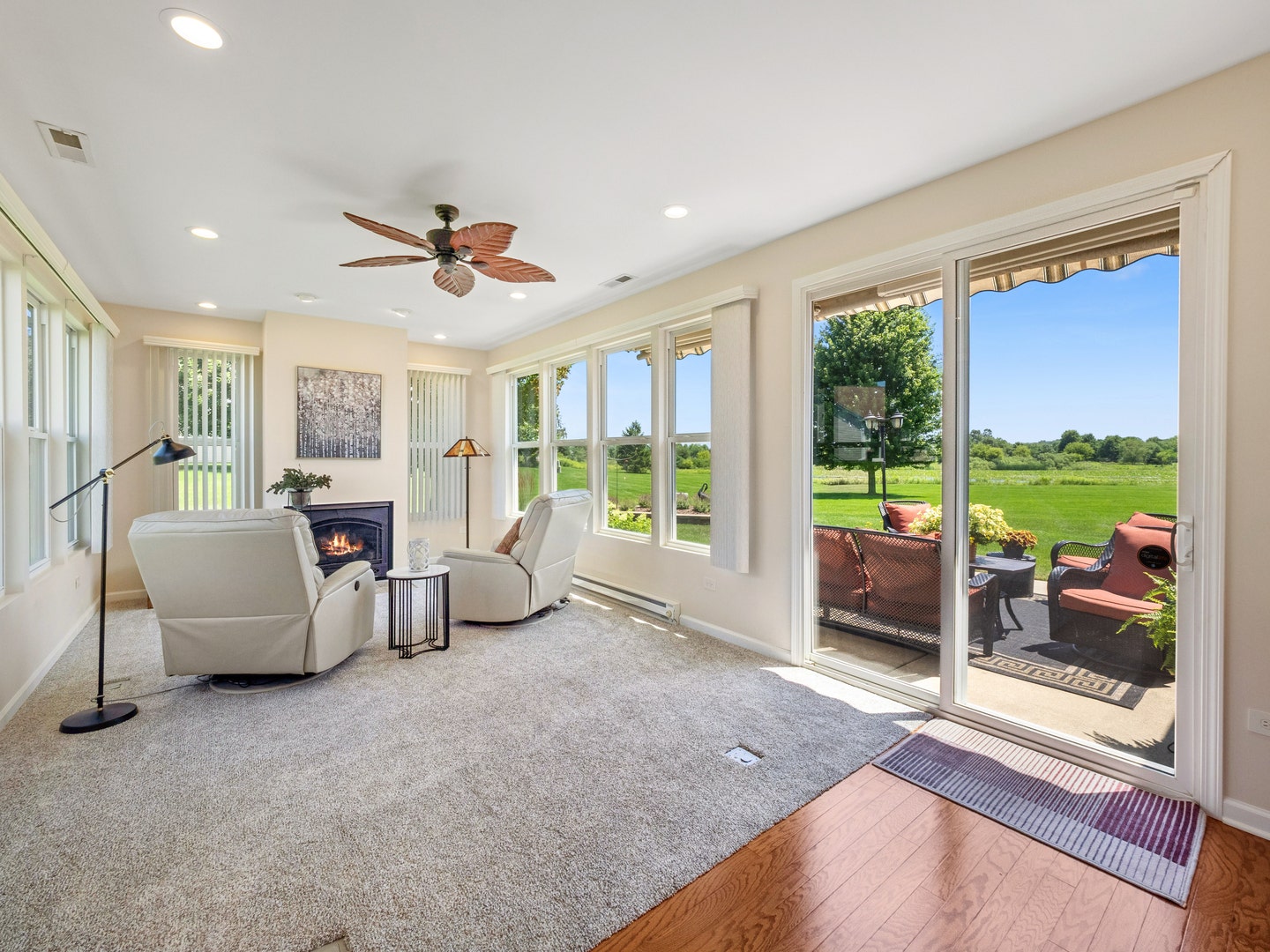 2787 Beacon Point Circle, Elgin, IL 60124 2787 Beacon Point Circle, Elgin, IL 60124