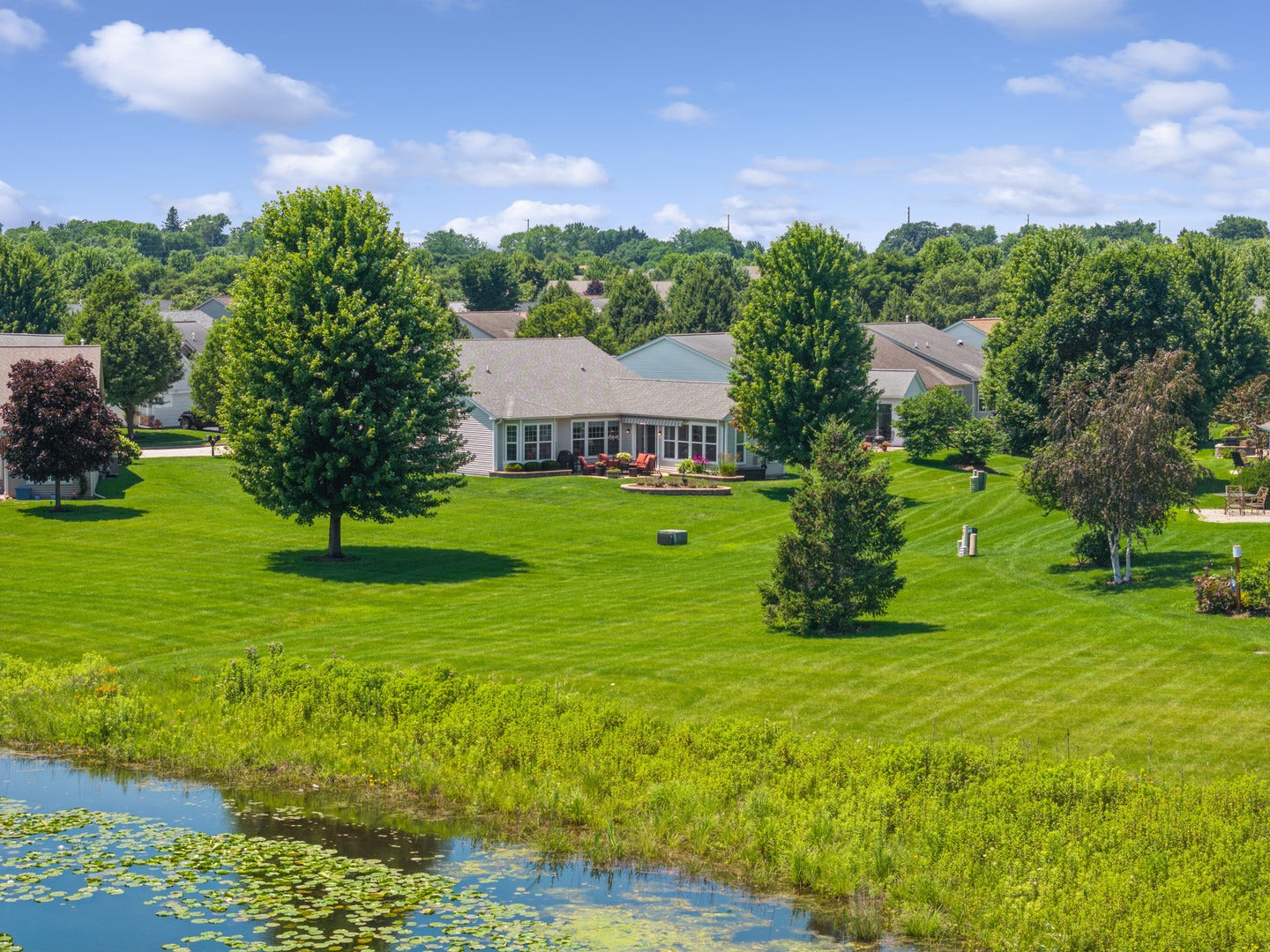 2787 Beacon Point Circle, Elgin, IL 60124 2787 Beacon Point Circle, Elgin, IL 60124