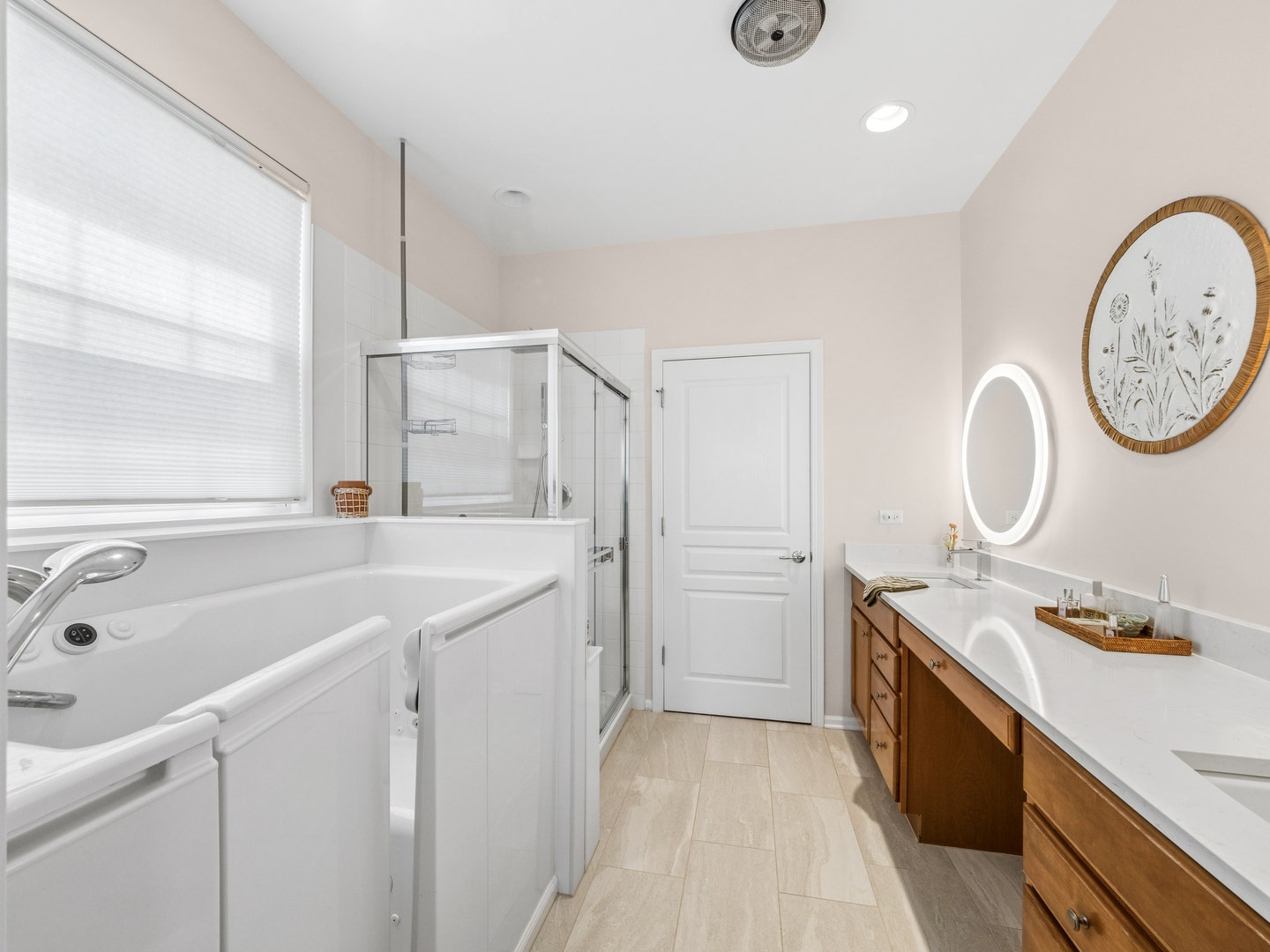 2787 Beacon Point Circle, Elgin, IL 60124 2787 Beacon Point Circle, Elgin, IL 60124