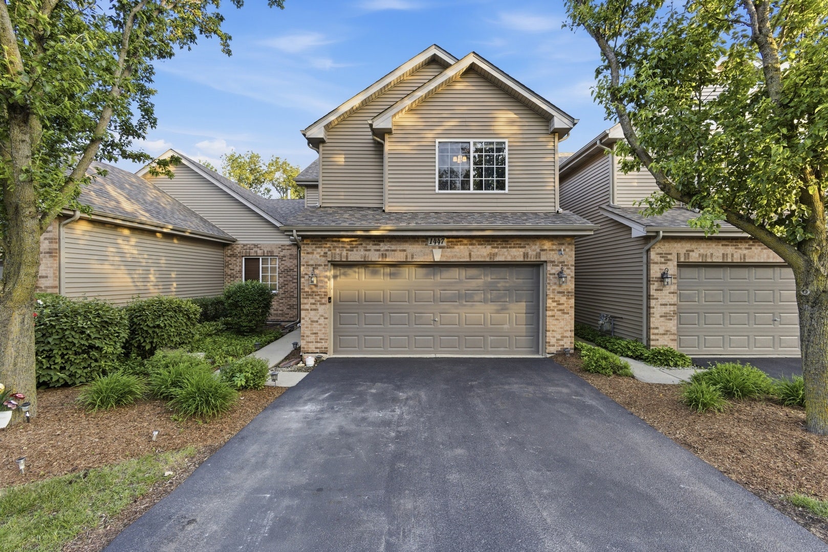 1447 Mackenzie Lane, Elgin, IL 60120 1447 Mackenzie Lane, Elgin, IL 60120