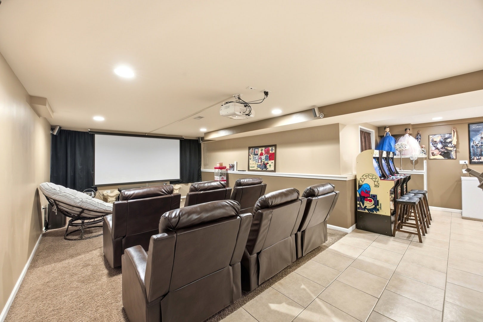 1447 Mackenzie Lane, Elgin, IL 60120 1447 Mackenzie Lane, Elgin, IL 60120