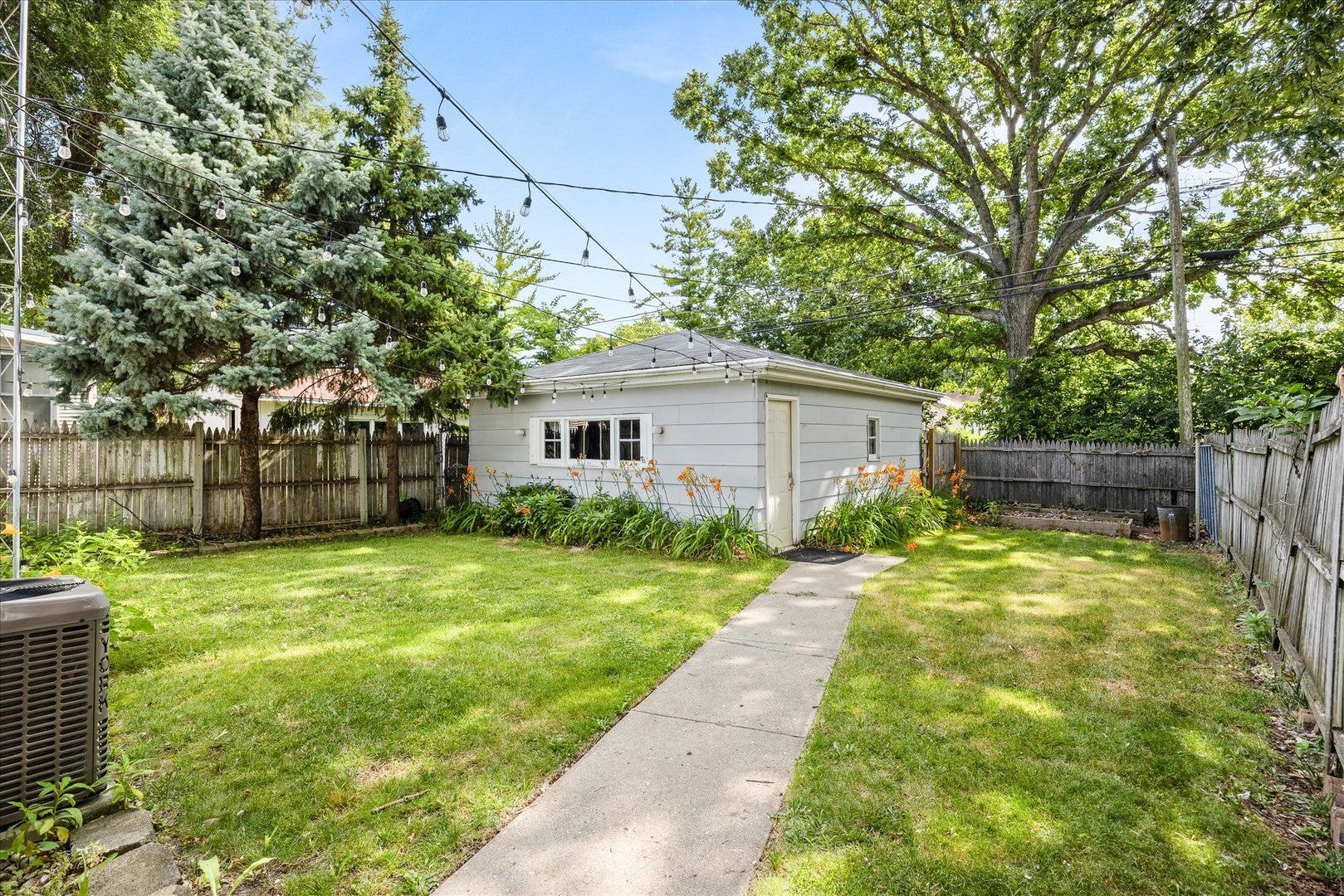 408 S May Street, Joliet, IL 60436 408 S May Street, Joliet, IL 60436