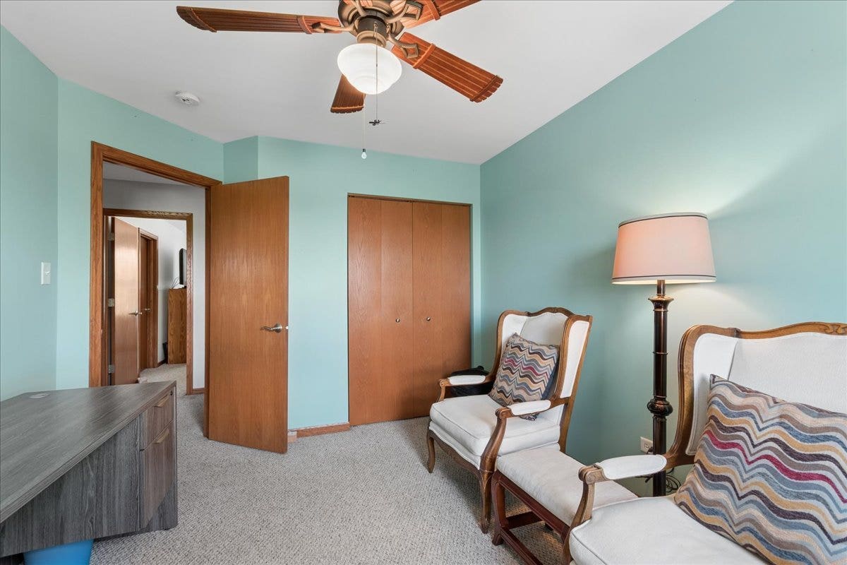 5906 Winterhaven Drive, Joliet, IL 60431 5906 Winterhaven Drive, Joliet, IL 60431