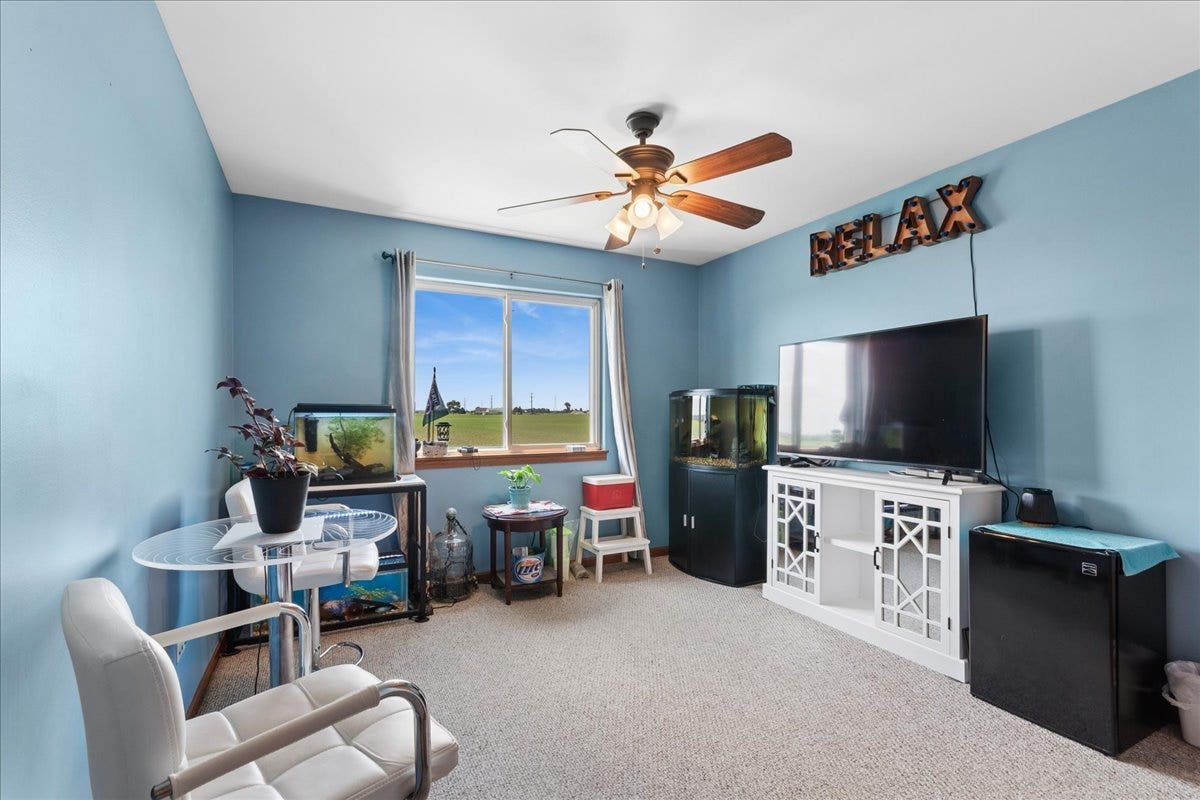 5906 Winterhaven Drive, Joliet, IL 60431 5906 Winterhaven Drive, Joliet, IL 60431
