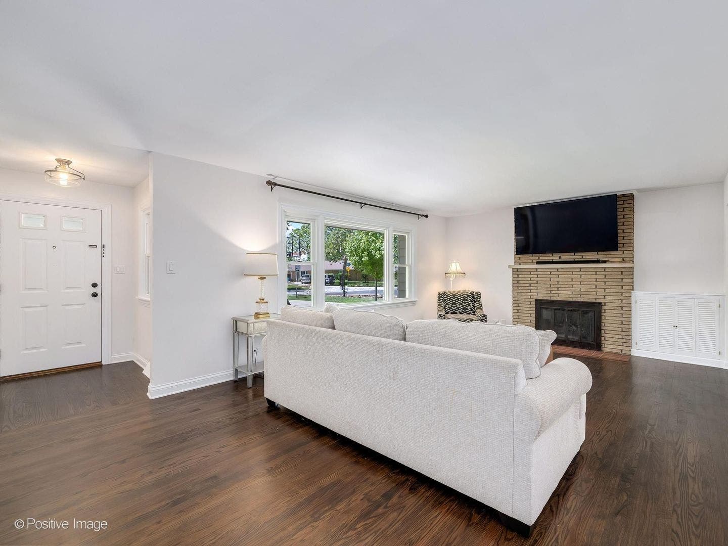 3913 Forest Avenue, Downers Grove, IL 60515