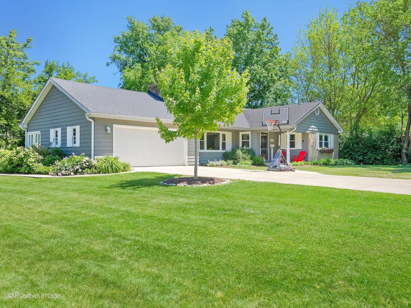 3913 Forest Avenue, Downers Grove, IL 60515