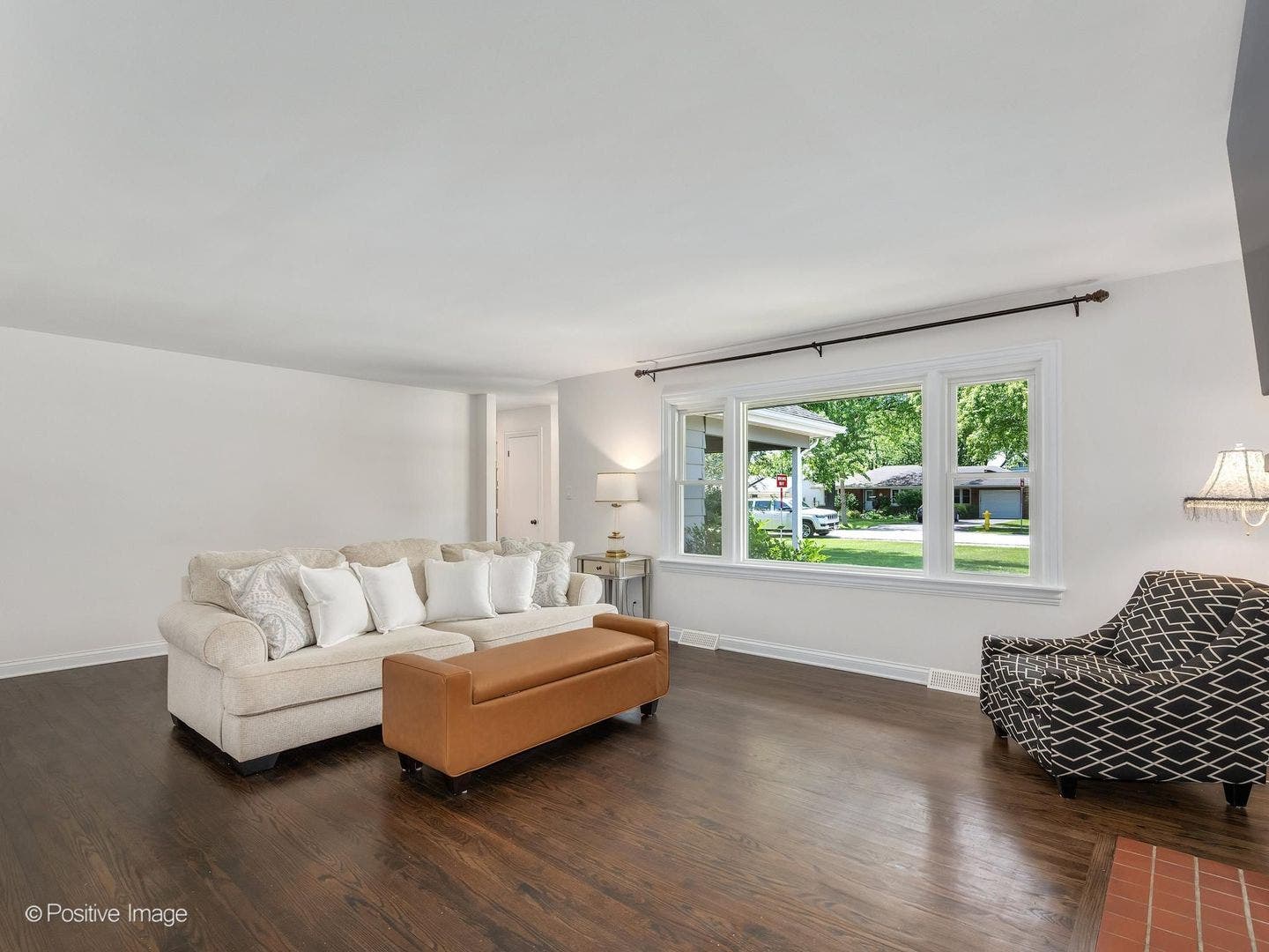 3913 Forest Avenue, Downers Grove, IL 60515