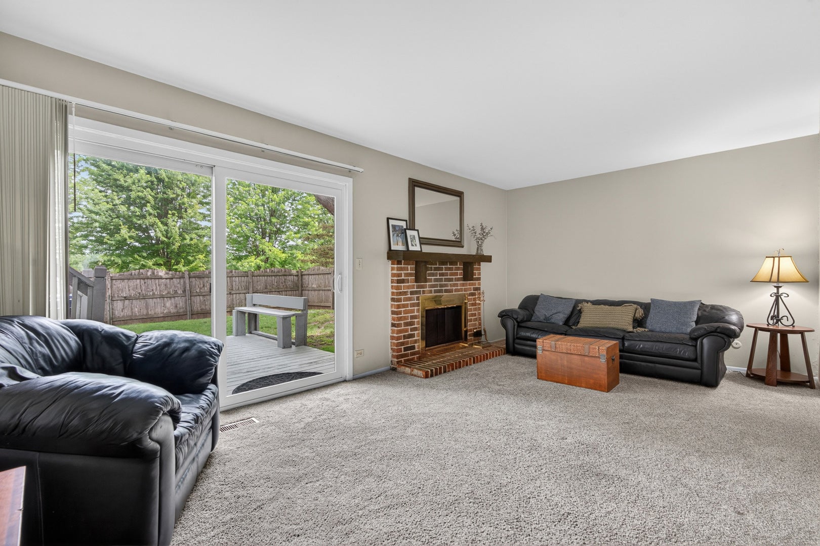 433 N Ashbury Avenue, Bolingbrook, IL 60440