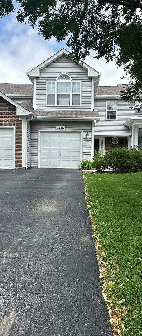 1346 Brunswick Court, Elgin, IL 60120 1346 Brunswick Court, Elgin, IL 60120