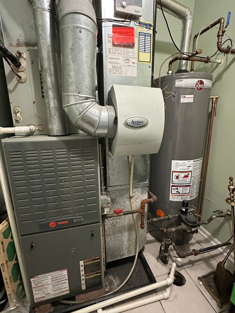 1346 Brunswick Court, Elgin, IL 60120 Utillity/Mechanical room