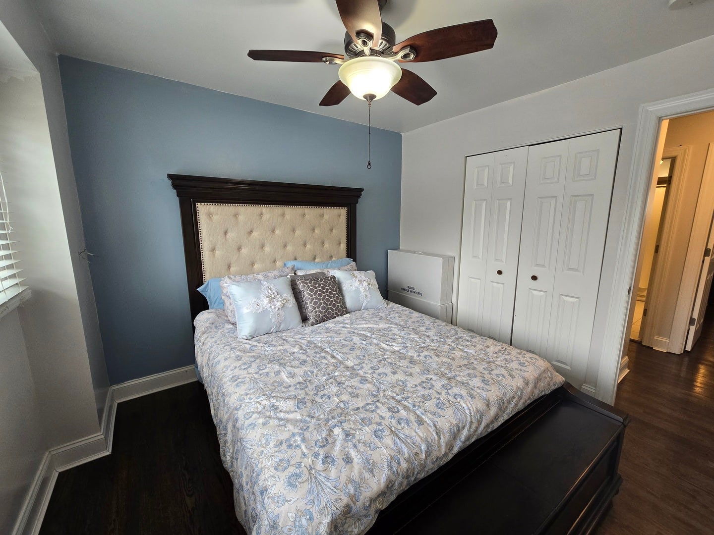 7447 160th Place, Tinley Park, IL 60477 7447 160th Place, Tinley Park, IL 60477