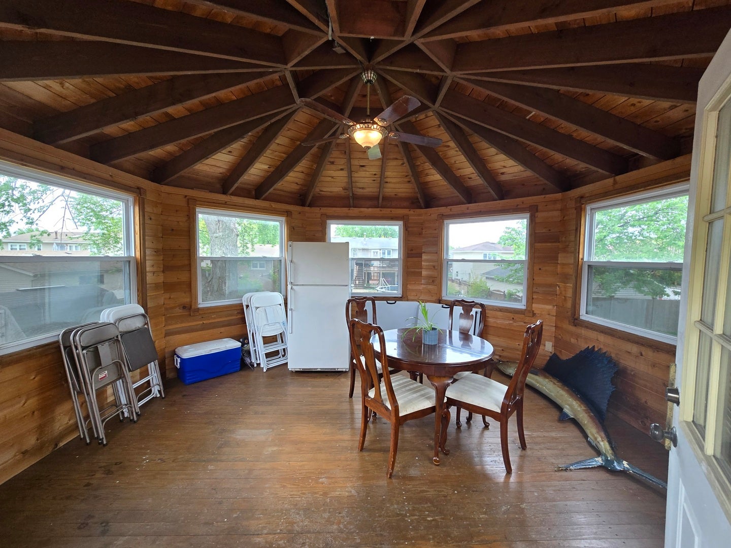 7447 160th Place, Tinley Park, IL 60477 7447 160th Place, Tinley Park, IL 60477