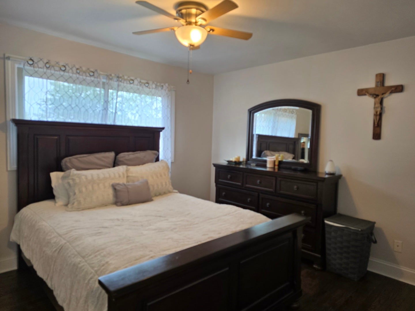 7447 160th Place, Tinley Park, IL 60477 7447 160th Place, Tinley Park, IL 60477