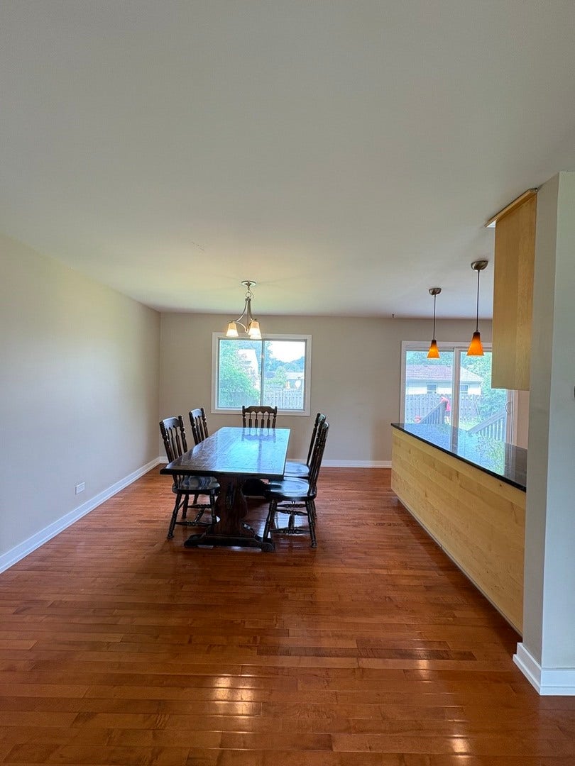 237 Aspen Drive, Bolingbrook, IL 60440 237 Aspen Drive, Bolingbrook, IL 60440