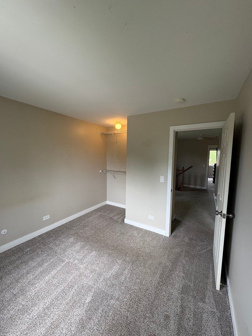 237 Aspen Drive, Bolingbrook, IL 60440 237 Aspen Drive, Bolingbrook, IL 60440